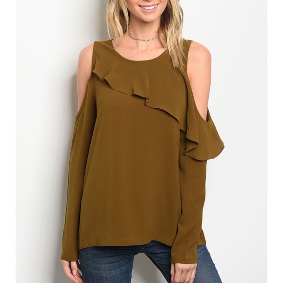| LAYERED COLD SHOULDER TOP | - Picture 3 of 3